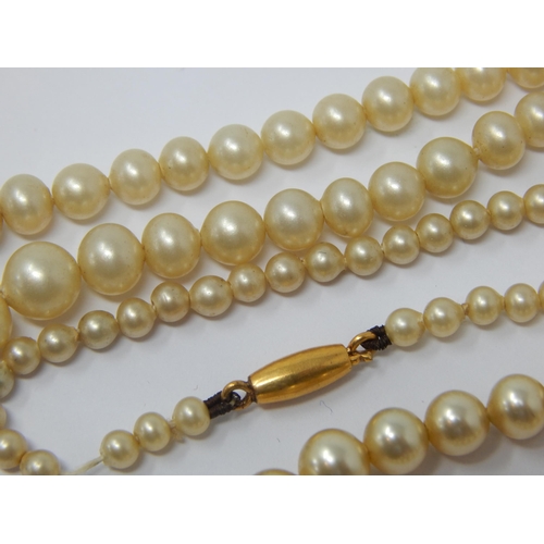 203 - 9ct Gold Clasped Pearl Necklaces together with two 9ct Gold Pearl Pendants