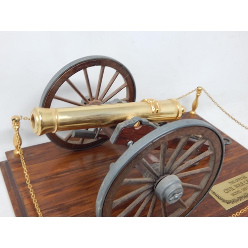 468 - Two Well Detailed Model of a Civil War Cannon & Gatling Gun on Wooden Stands: Measuring 27cm x 20cm