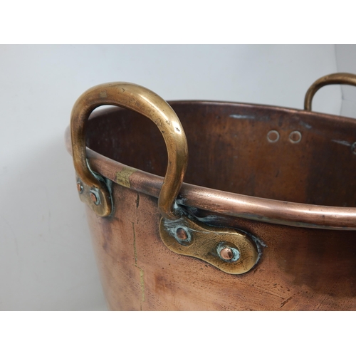 475 - Antique Twin Handled Copper Log Bin with Cast Brass Lions Paw Feet: Measuring 35cm diameter x 30cm h... 