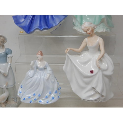 497 - Royal Doulton & Coalport etc Figurines (5)