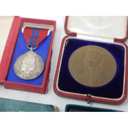 76 - A Quantity of Mainly cased Medals/Medallions Including some Silver