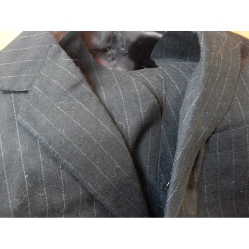 364 - WWII De-Mob Suit, Pin Stripe Pattern, comprising jacket, trousers & waistcoat