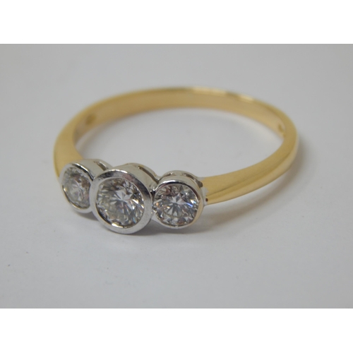 271 - 18ct Gold Diamond Trilogy Ring: Total Diamond Weight estimated @ 1.0ct: Size P/Q: Gross weight 2.95g