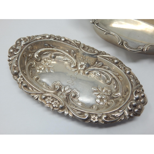 112 - 2 x Late Victorian Silver Bon Bon Dishes: Hallmarked Birmingham 1901: Weight 148g