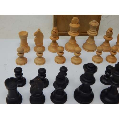 409 - Staunton Boxwood Chess Set in Original Wooden Box