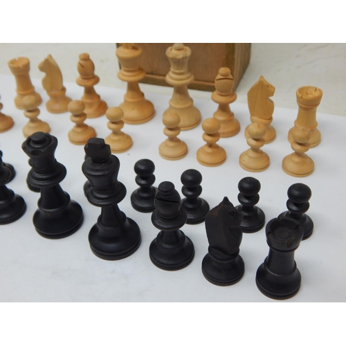 409 - Staunton Boxwood Chess Set in Original Wooden Box