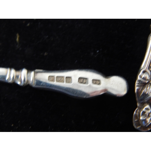 143 - A Set of 6 Silver Apostle Spoons Hallmarked Sheffield 1911 by John Round in Fitted Case: Weight 90g