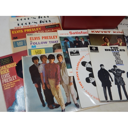 331 - A Quantity of Mainly 1960's Single Records Including: The Beatles, Donovan, Kinks, The Dave Clark Fi... 