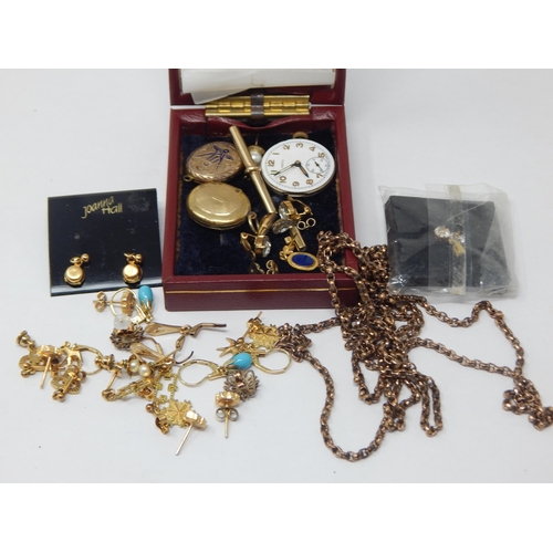 A Quantity of Yellow Metal Items etc