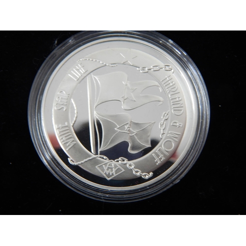 77 - R.M.S Titanic: 5 x Silver Commemorative Medals together with a Royal Mint Centenary £5 Coin in Pack ... 