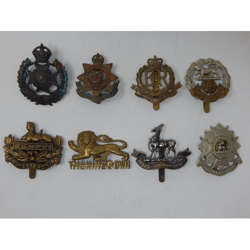 89 - A Collection of Military Badges to Include: Royal Warwickshire Regiment, Bedfordshire & Hertfordshir... 