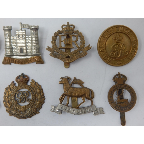 95 - A Collection of Military Badges to Include: Tank Corps, Inniskilling, Royal Defence Corps, Royal Mil... 