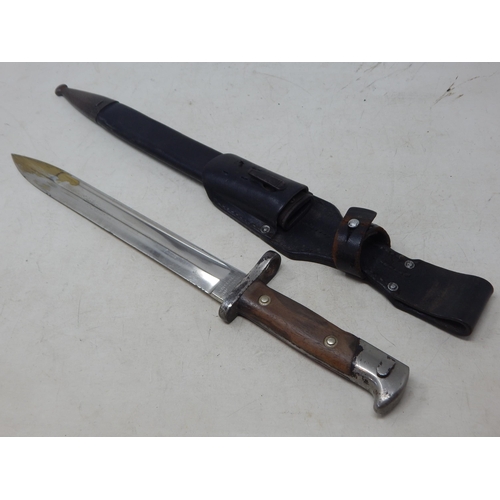 337 - WWI German Bayonet by Weyersberg Kirschbaum with Fullered Blade in Leather Scabbard: Measuring 41cm ... 