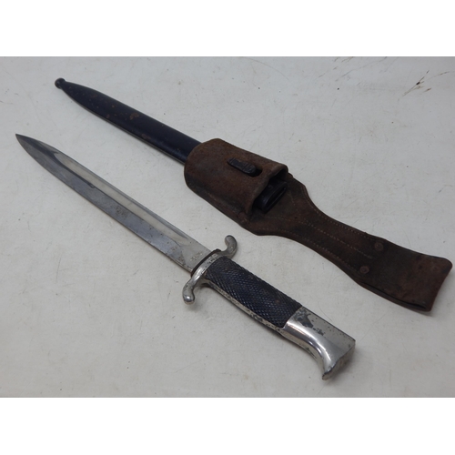 338 - WWII German Dagger Bayonet by Horst Wolf GMBH Leipzig C1 with Fullered Blade in Steel Scabbard: Meas... 