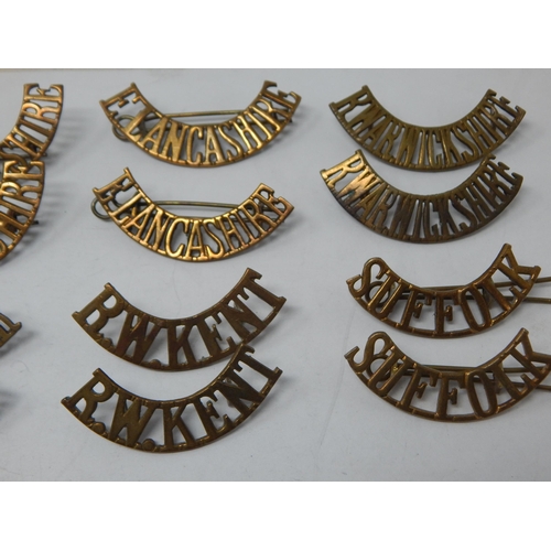 117 - Military Brass Shoulder Titles (pairs) Parachute Regiment, Suffolk, Cambridgeshire, R. Warwickshire,... 