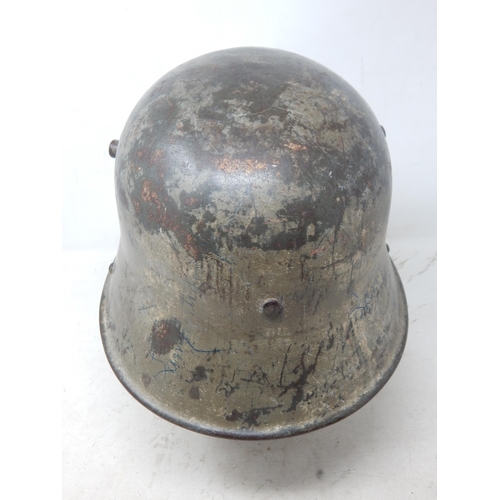 206 - A WWI German M17 Helmet with orginal paint. Please Note: Customers must satisfy themselves prior to ... 