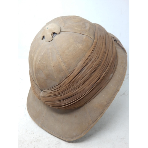 213 - Boer War Pith Helmet. Note: Customers must satisfy themselves prior to bidding in regard to conditio... 