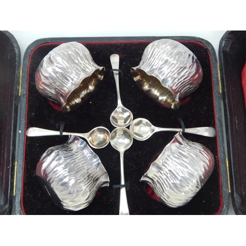 55 - Victorian Set of Silver Plated salts and spoons housed in Payne & Co case.