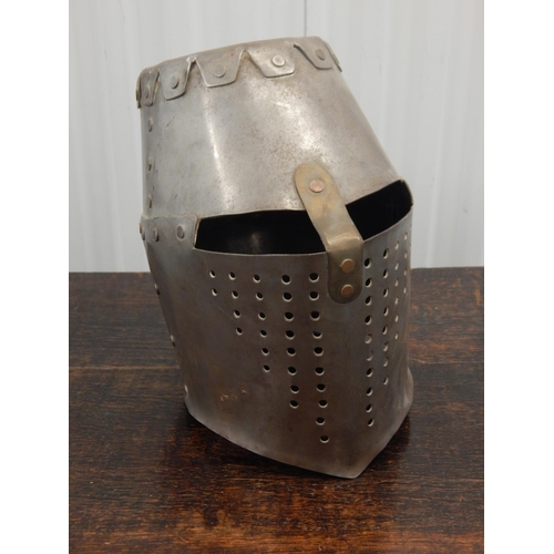 476 - Modern Knights Armour Helmet