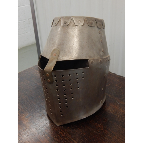 476 - Modern Knights Armour Helmet