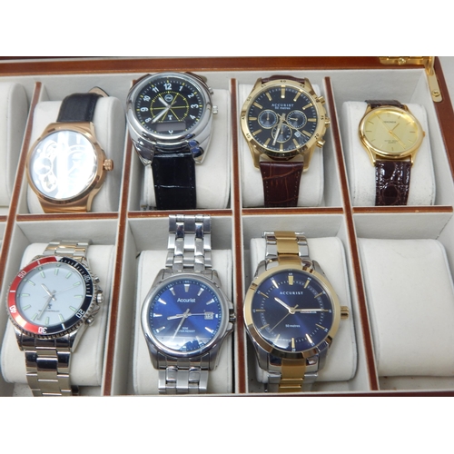 39 - Collection of Gents wristwatches in collectors case (7 watches)