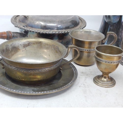 9 - Italian 800 Standard Silver Christening Set comprising Bowl, Plate, Cup, Egg Cup & Napkin Ring (Weig... 