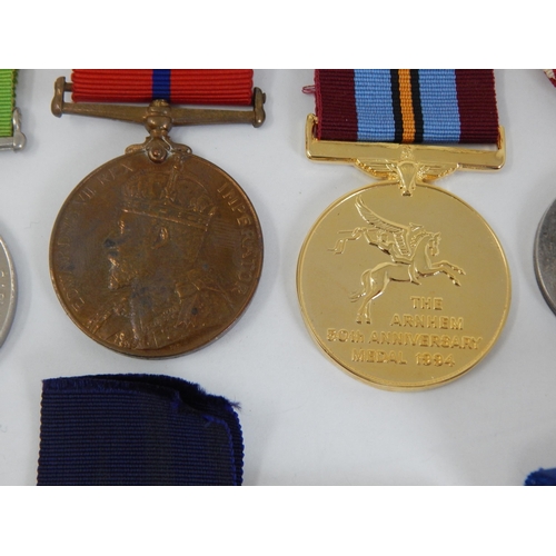 399J - A Quantity of Medals Including WWII, Queen Victoria, Edward VII, George V, QEII Coronation & Jubilee... 