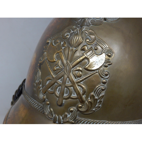 247 - A Victorian Merryweather Pattern Brass Fireman's Helmet with Dragon Embossed High Comb, Liner & Chin... 