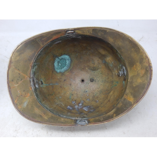 249 - A Victorian Brass French Sapeurs Pompiers Fireman's Helmet. Note: Customers must satisfy themselves ... 