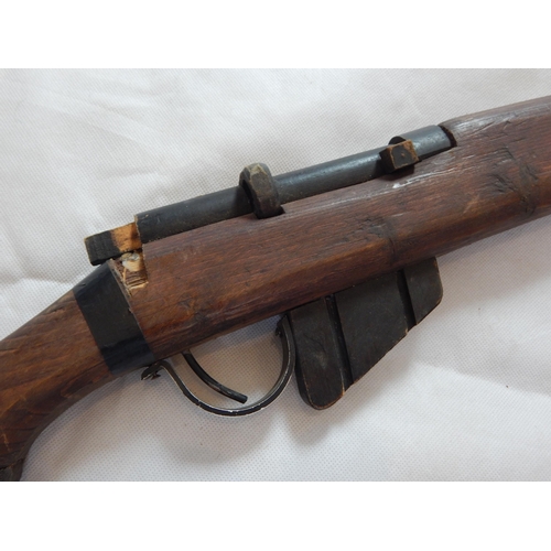 409 - WWII Lee Enfield Replica for Display/Drill Purposes, Length 113cm