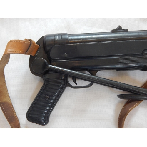 411 - WWII German MP40 Machine Gun (Replica) with Firing Mechanism & Fold Out Butt, Fully Extended Length ... 