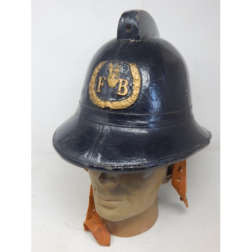 262 - WWII Blitz Period NFS Fireman's Cork Helmet. Note: Customers must satisfy themselves prior to biddin... 