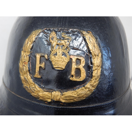 262 - WWII Blitz Period NFS Fireman's Cork Helmet. Note: Customers must satisfy themselves prior to biddin... 