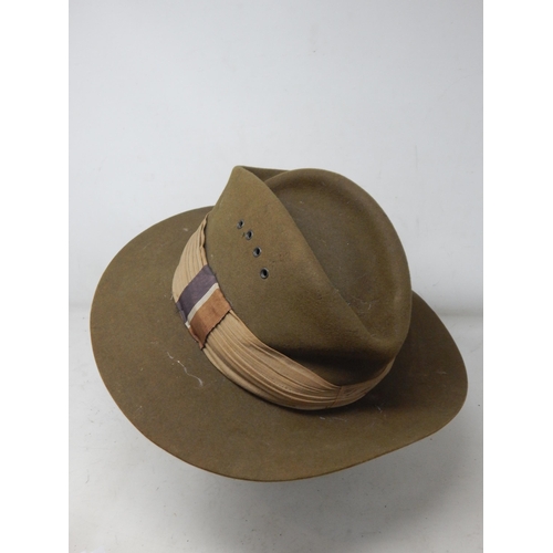 275 - WWII 1944 Dated RAF/RAAF Australian Khaki Slouch Hat. Please Note: Customers must satisfy themselves... 