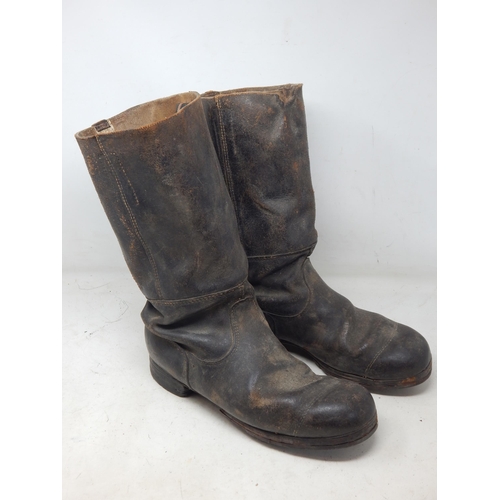 416 - WWII: A Pair of German Soldiers Leather Boots.