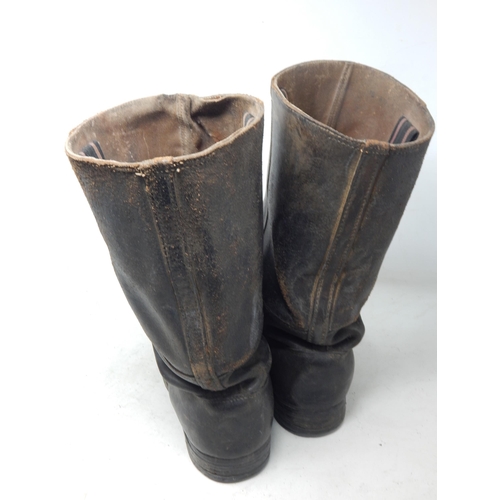 416 - WWII: A Pair of German Soldiers Leather Boots.