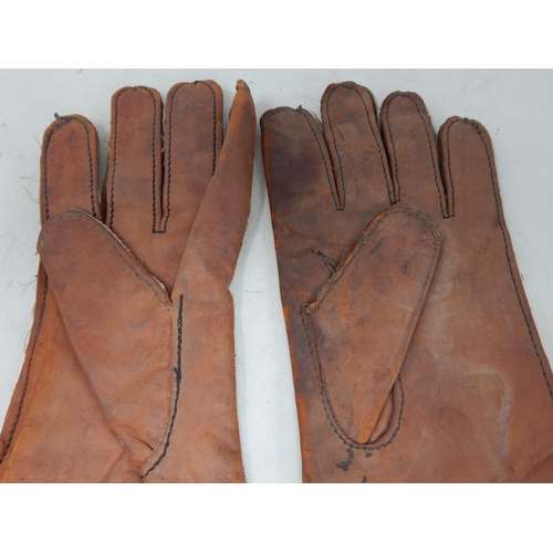 465 - WWII Air Ministry 1943 Dated Leather Gloves