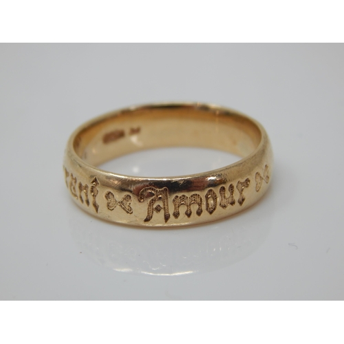 211 - 9ct Gold Love Ring: Size R/S: Weight 4.85g