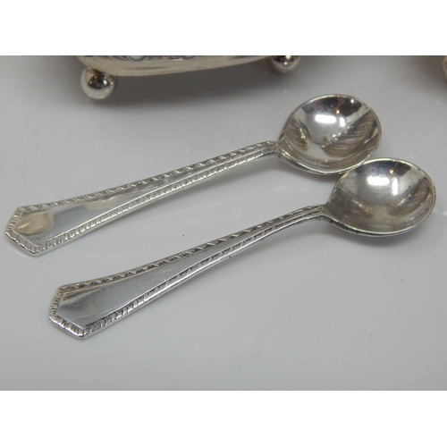 104 - A Pair of Victorian Silver Open Salts with Cobalt Blue Glass Liners & Matching Spoons: Hallmarked Ch... 