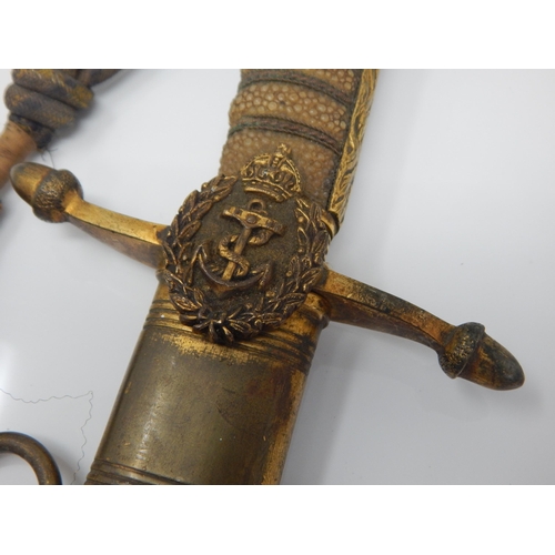 330 - Edwardian George V Naval Midshipman’s Dirk, with engraved name 