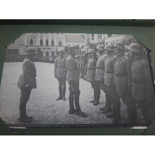 398 - WWI German Feldpost 1914/15 Containing Military Photographs.