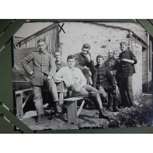 398 - WWI German Feldpost 1914/15 Containing Military Photographs.