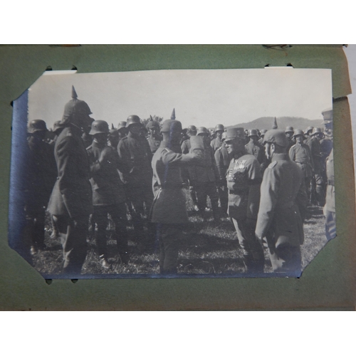 398 - WWI German Feldpost 1914/15 Containing Military Photographs.