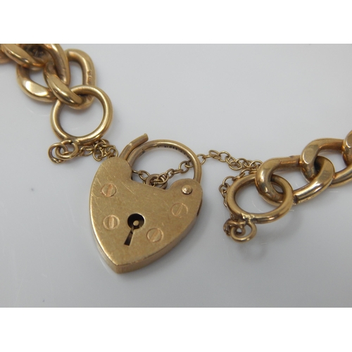 173 - 9ct Gold Bracelet with Padlock Clasp: Length 18cm: Weight 22.92g