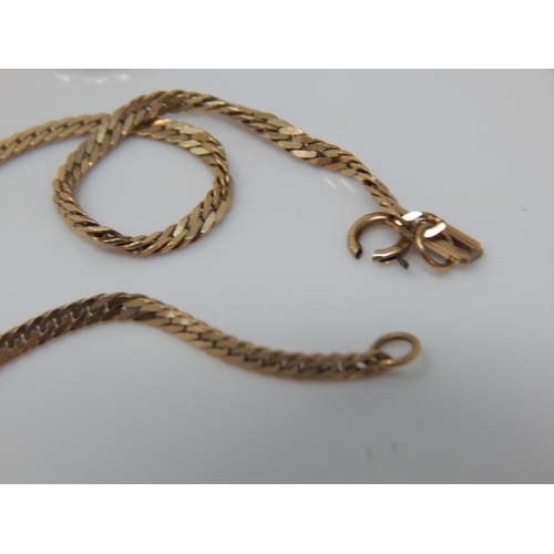 197 - A Quantity of 9ct Gold Oddment Including: Chain, Rings & Bar Brooch: Gross weight 8.22g a/f