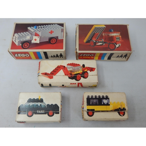 360 - 5 x Vintage Boxed Lego Sets