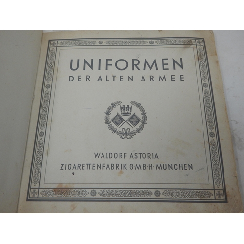 605 - WWI: Uniformen Der Alten Armee. A Complete Set of 312 Cards of German Army Uniforms.