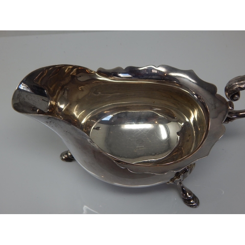 148C - Edwardian Silver Sauce Boat Hallmarked Chester 1906 by Walker & Hall: Weight 186g