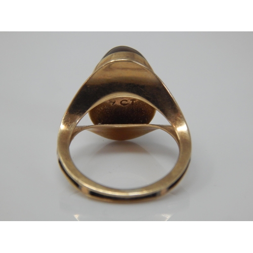 247 - 9ct Gold Tigers Eye Set Ring: Size L: gross weight 4.66g