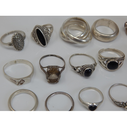 286 - A Large Quantity of Sterling 925 Silver Rings (lot)